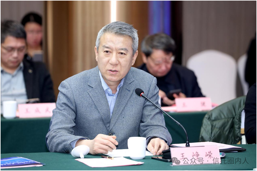 带领昆仑信托信托扭亏为盈	，他回归银行拟任行长！